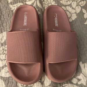 Cushionsire cloud slides